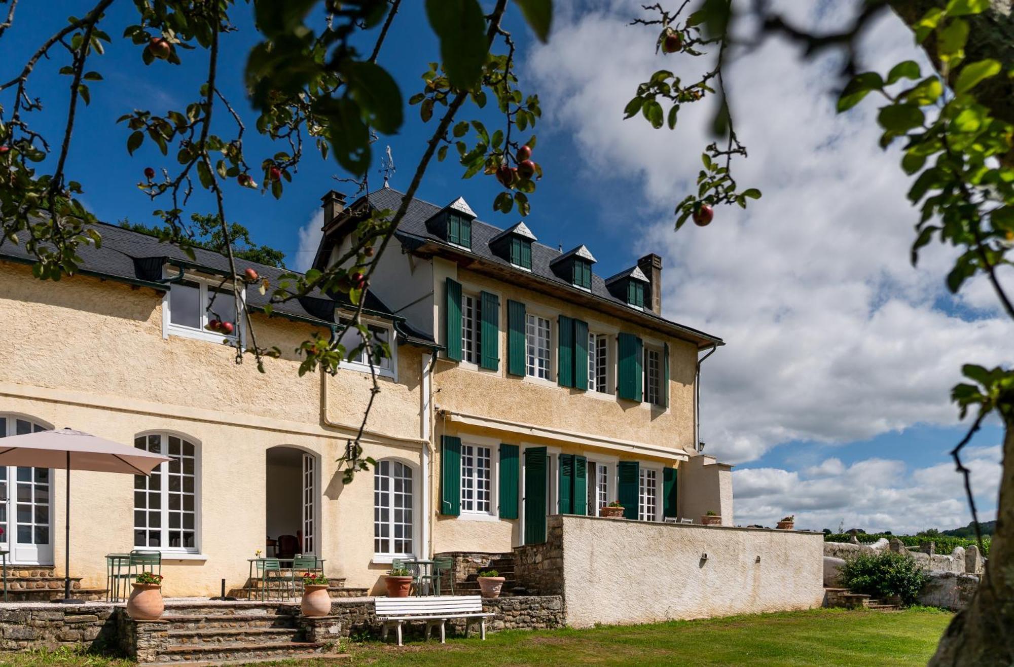 Отель Le Relais Du Faget Олорон-Сент-Мари Экстерьер фото